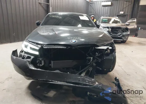 2022 BMW 530 I xDrive z USA, uszkodzony, nr VIN WBA13BJ02NWX84740